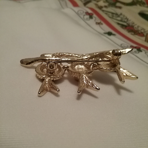 Bird Trio Pin Brooch. - Picture 3 of 4